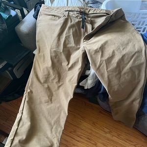 Lululemon men’s pants. Heavier Jean type material. Only worn twice